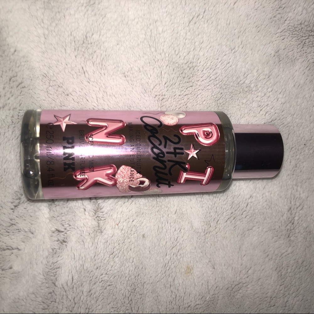 PINK  body spray